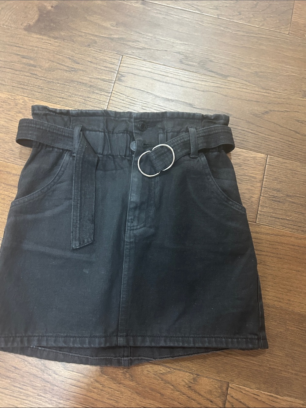 Women's Black High-Waist Belted Mini Skirt with Double-Ring Buckle